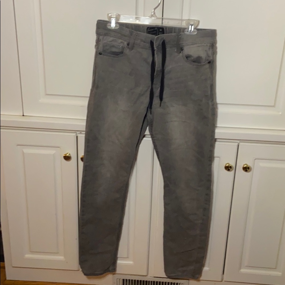 Grey BRKLN jeans